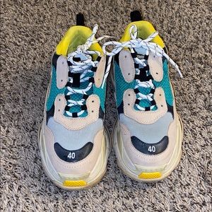 Sneaker